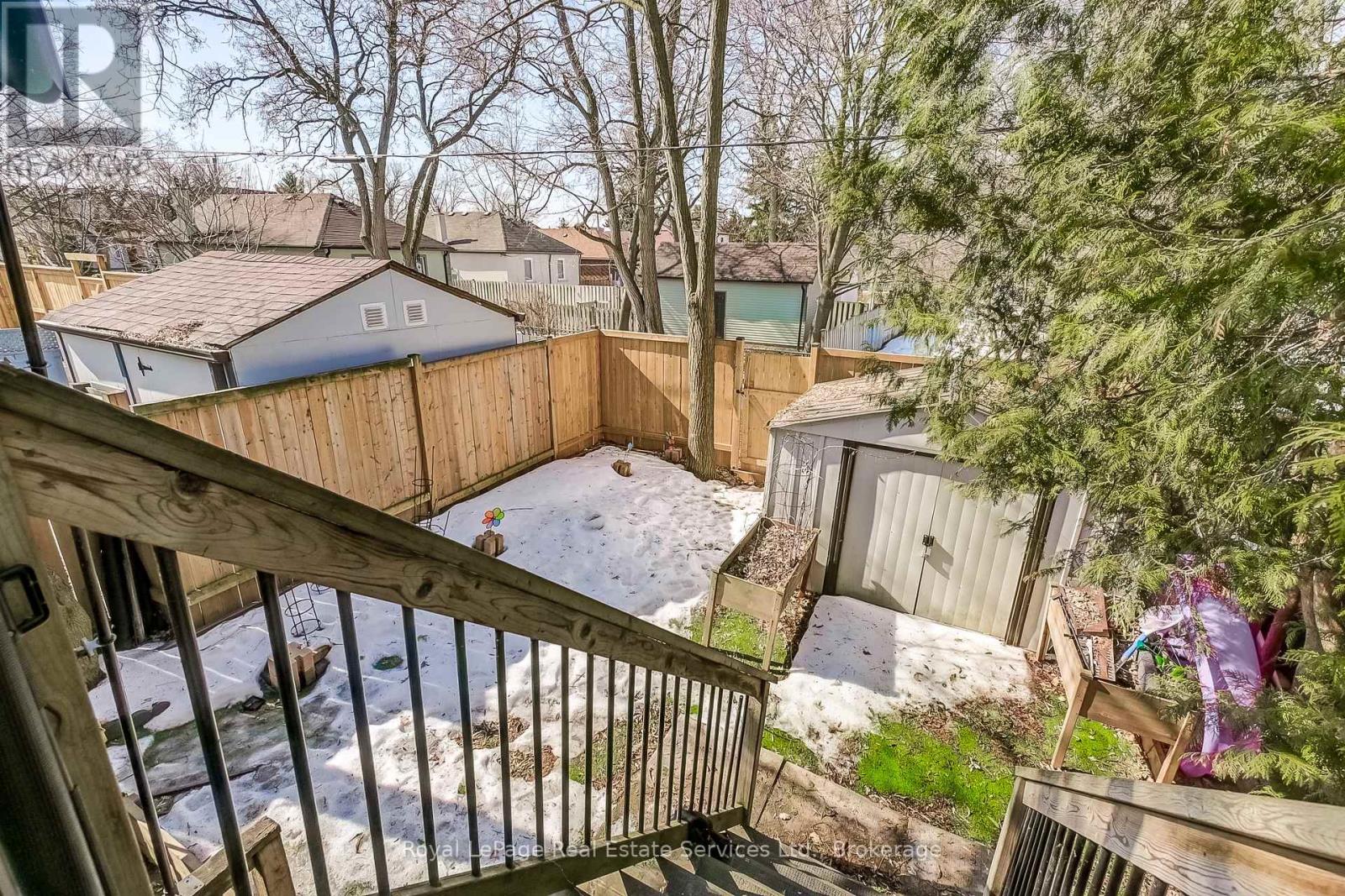 176 Leyton Avenue, Toronto, Ontario  M1L 3V6 - Photo 32 - E12830466
