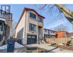 176 LEYTON AVENUE, Toronto, Ontario