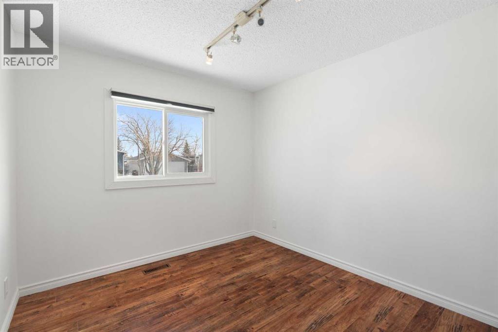 153 Big Hill Place Se, Airdrie, Alberta  T4A 1P9 - Photo 11 - A2287949