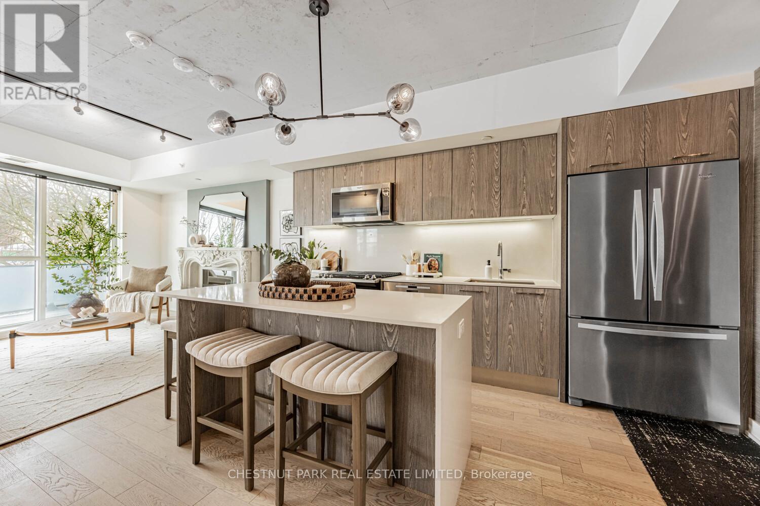 201 - 630 Kingston Road, Toronto, Ontario  M4E 0B7 - Photo 6 - E12758582