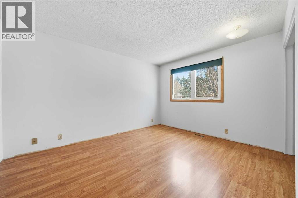 40 Falbury Bay Ne, Calgary, Alberta  T3J 1H6 - Photo 12 - A2289193