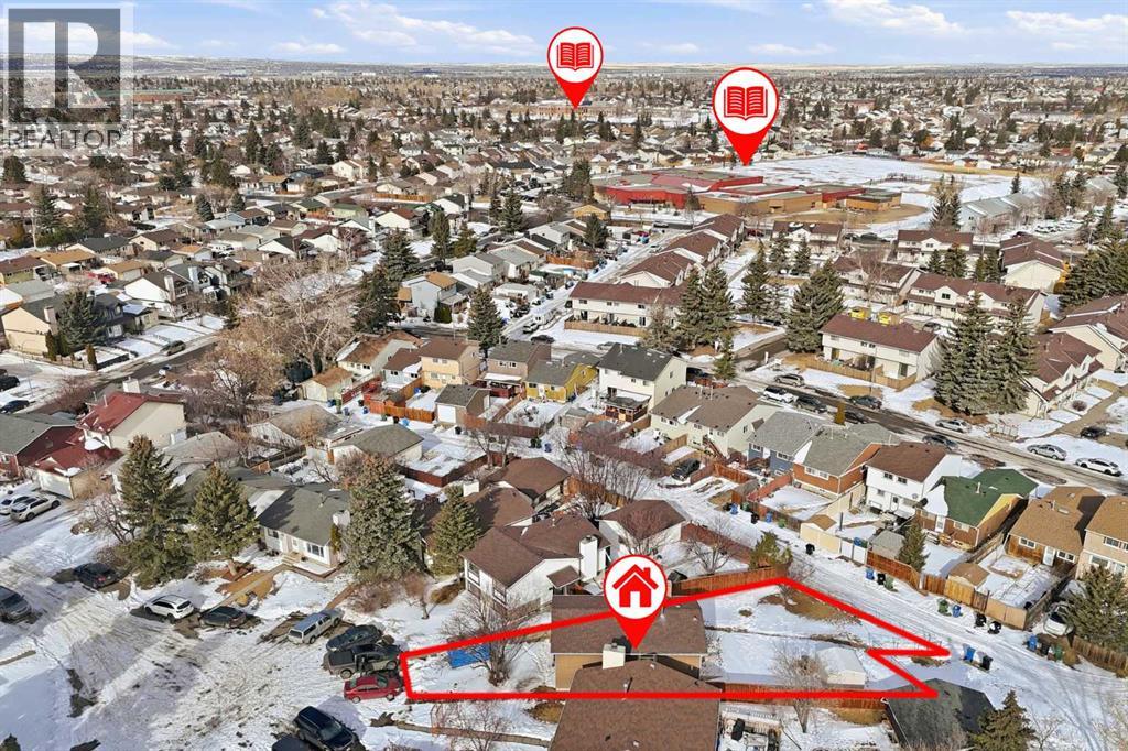 40 Falbury Bay Ne, Calgary, Alberta  T3J 1H6 - Photo 4 - A2289193