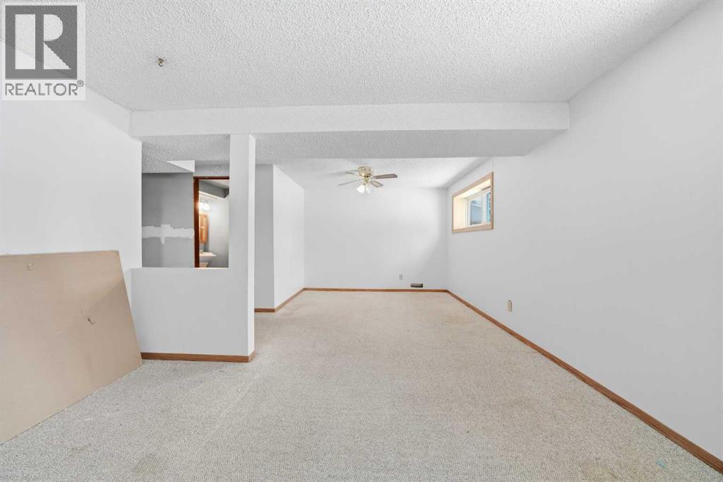 40 Falbury Bay Ne, Calgary, Alberta  T3J 1H6 - Photo 18 - A2289193