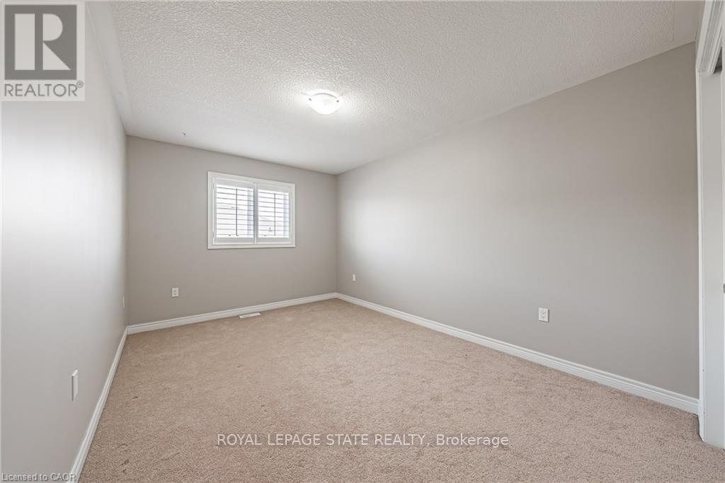 35 Charleswood Crescent, Hamilton, Ontario  L0R 1P0 - Photo 18 - X12830472