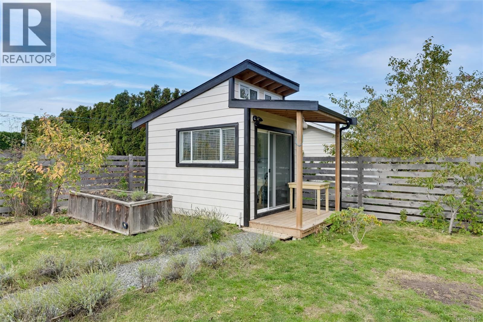 1680 Sheridan Ave, Saanich, British Columbia  V8P 3B3 - Photo 36 - 1026731