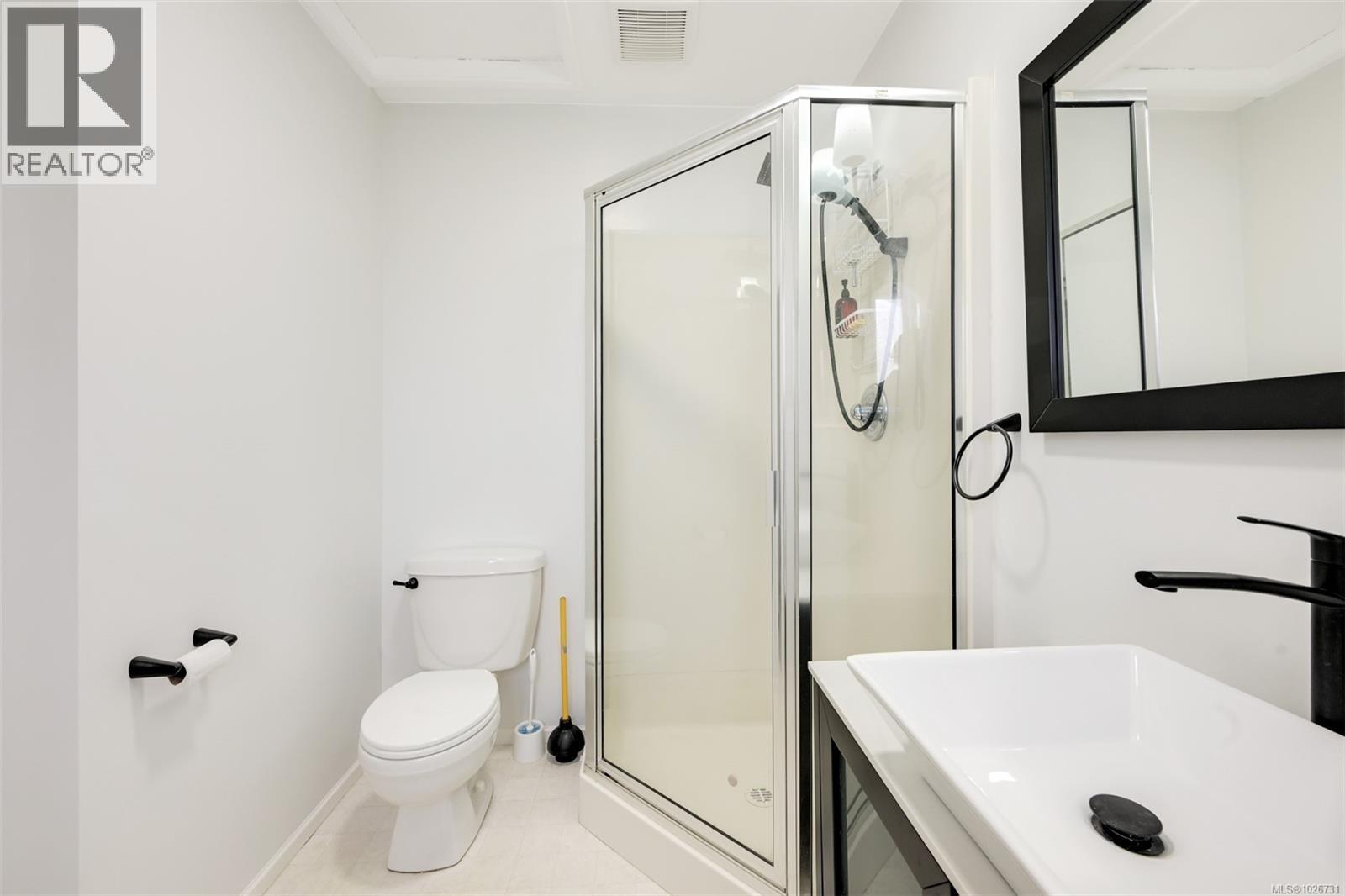 1680 Sheridan Ave, Saanich, British Columbia  V8P 3B3 - Photo 27 - 1026731