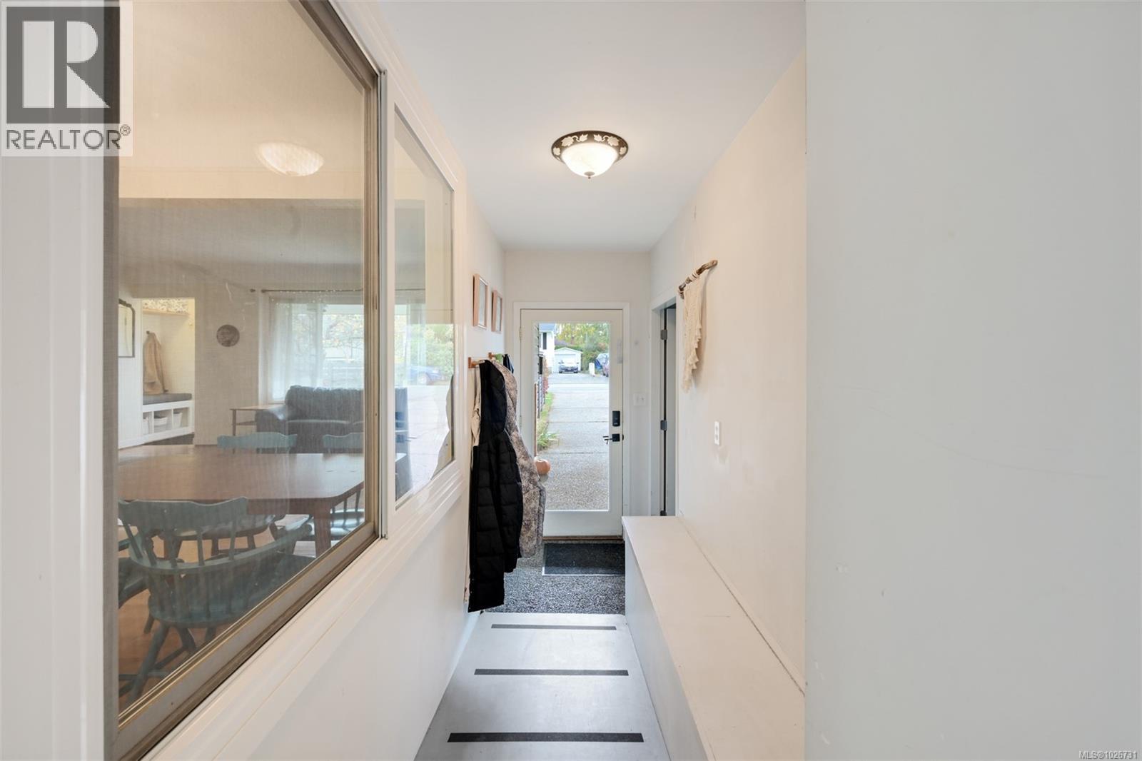 1680 Sheridan Ave, Saanich, British Columbia  V8P 3B3 - Photo 30 - 1026731