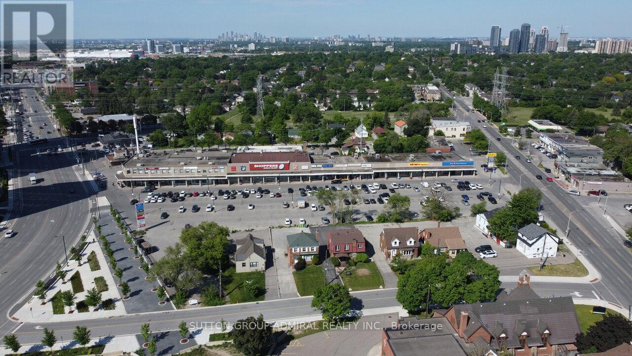 Ph101 - 101 Subway Crescent, Toronto, Ontario  M9B 6K4 - Photo 39 - W12830464