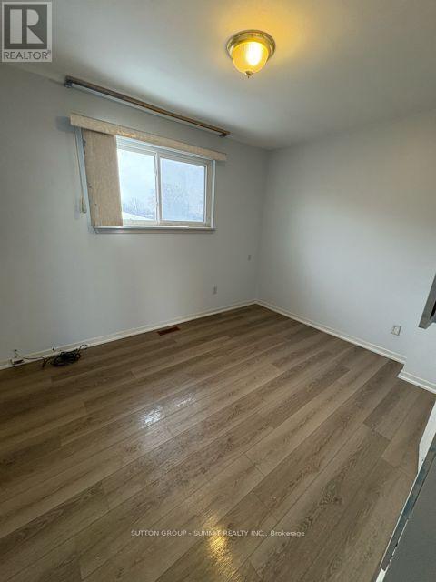 7465 Discus Crescent, Mississauga, Ontario  L4T 2V4 - Photo 6 - W12826300