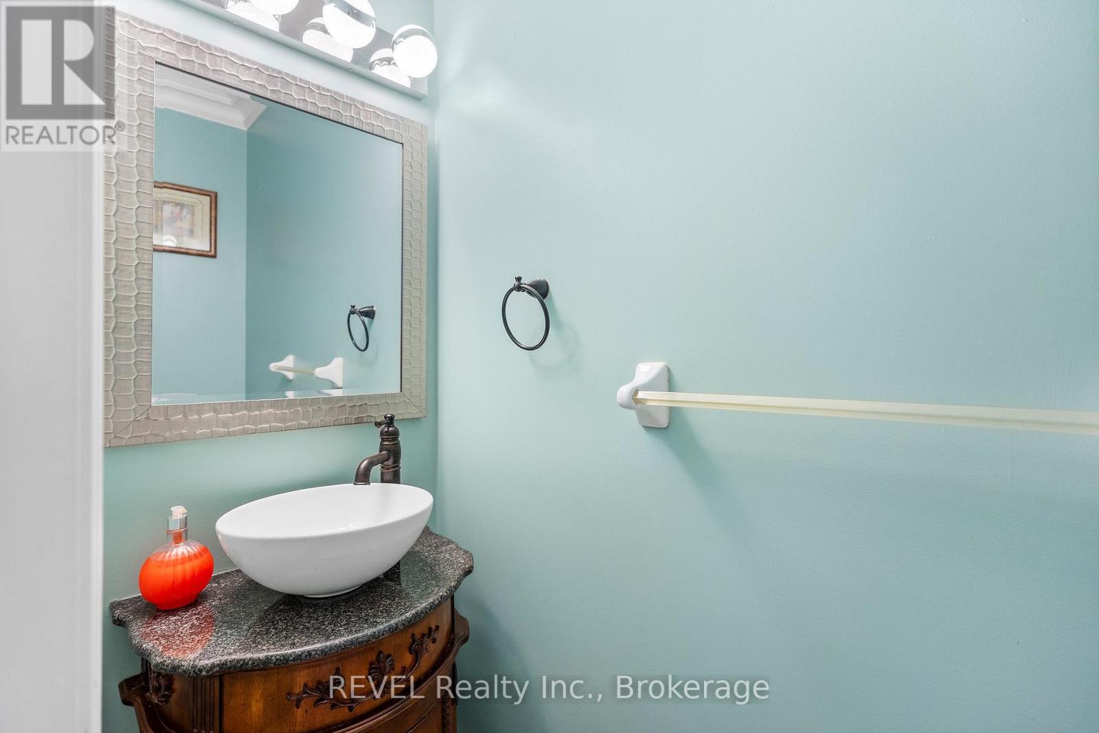 8892 Kudlac Street, Niagara Falls, Ontario  L2H 0C5 - Photo 21 - X12830486