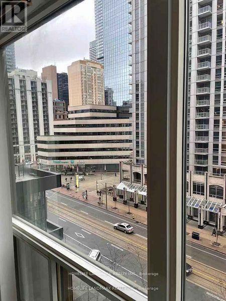 901 - 750 Bay Street, Toronto, Ontario  M5G 1N6 - Photo 10 - C12830484