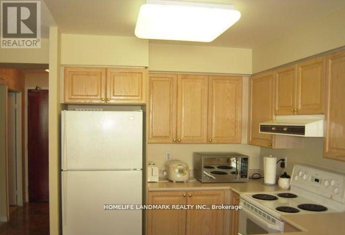 901 - 750 Bay Street, Toronto, Ontario  M5G 1N6 - Photo 4 - C12830484