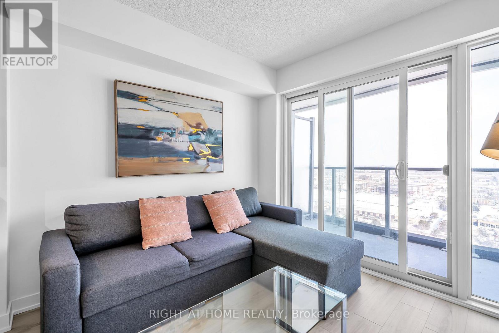 2204 - 1010 Sandy Beach Road, Pickering, Ontario  L1W 0C7 - Photo 11 - E12830480