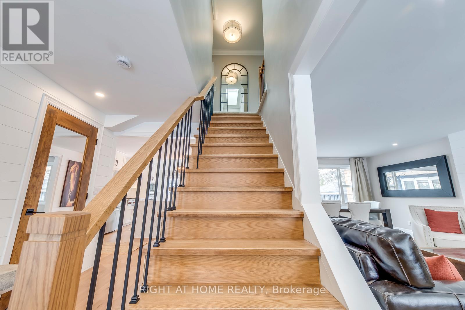 204 Walkers Line, Burlington, Ontario  L7N 2C3 - Photo 18 - W12830482