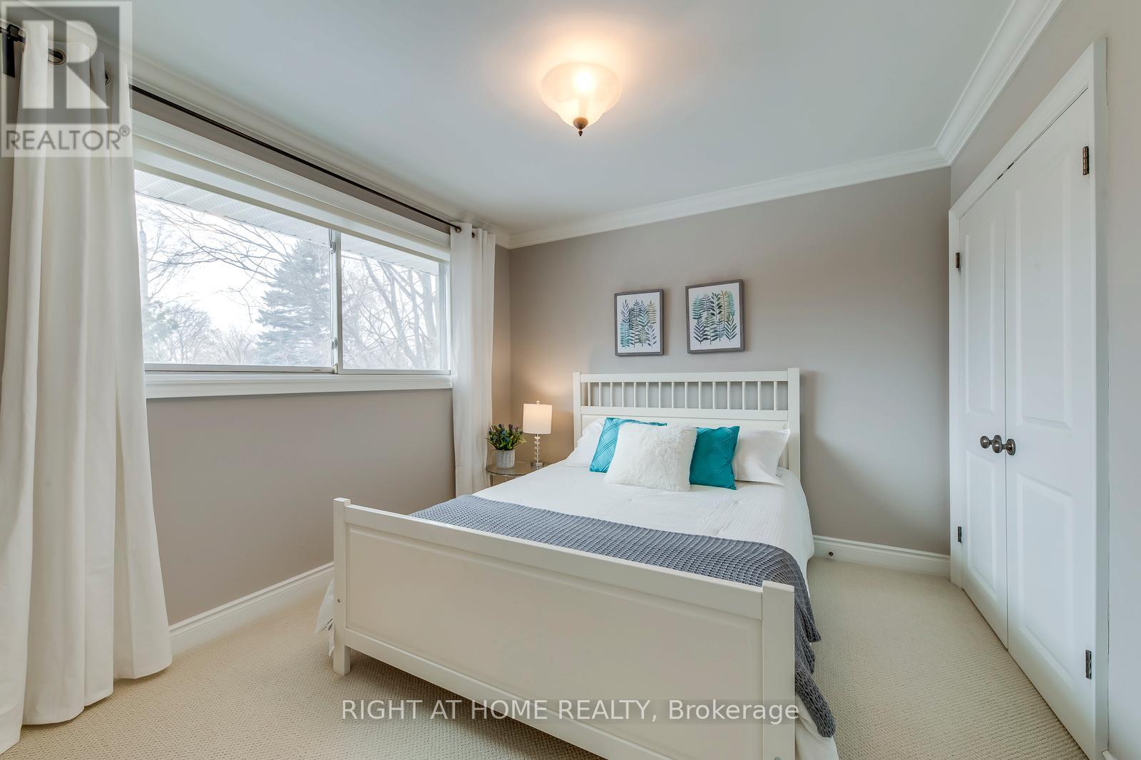 204 Walkers Line, Burlington, Ontario  L7N 2C3 - Photo 25 - W12830482