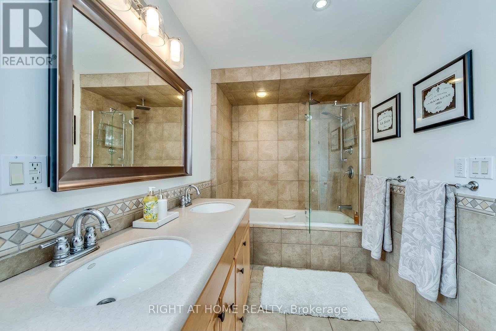 204 Walkers Line, Burlington, Ontario  L7N 2C3 - Photo 27 - W12830482