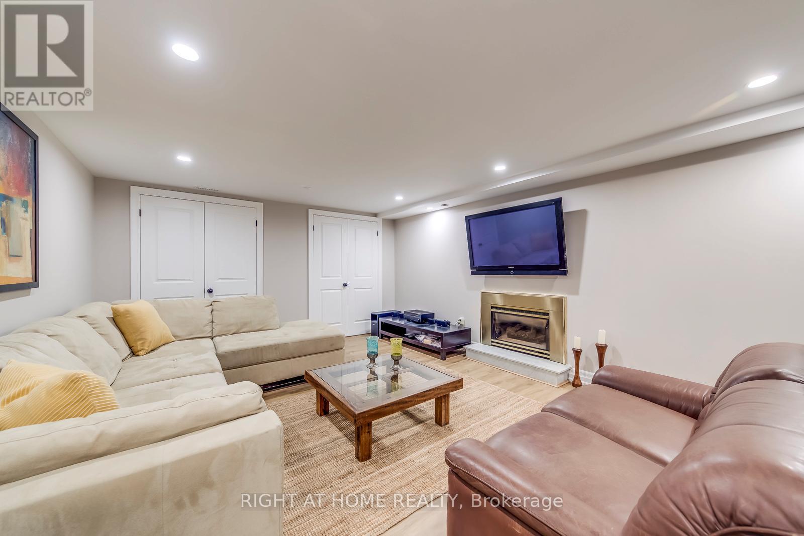 204 Walkers Line, Burlington, Ontario  L7N 2C3 - Photo 32 - W12830482