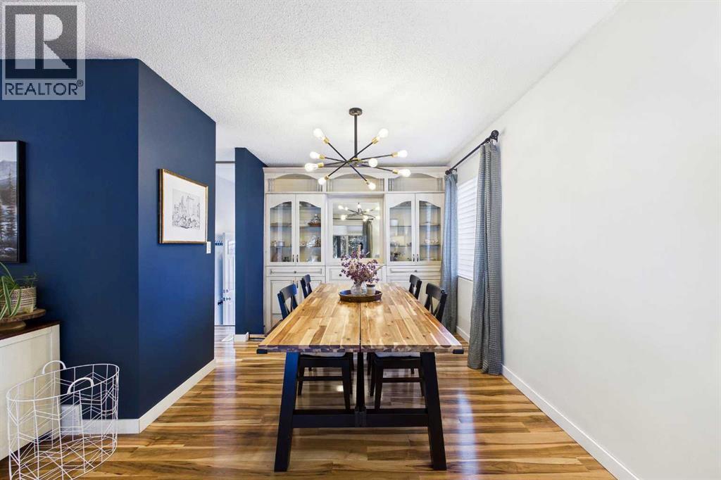 335 Huntridge Road Ne, Calgary, Alberta  T2K 4B8 - Photo 11 - A2288517