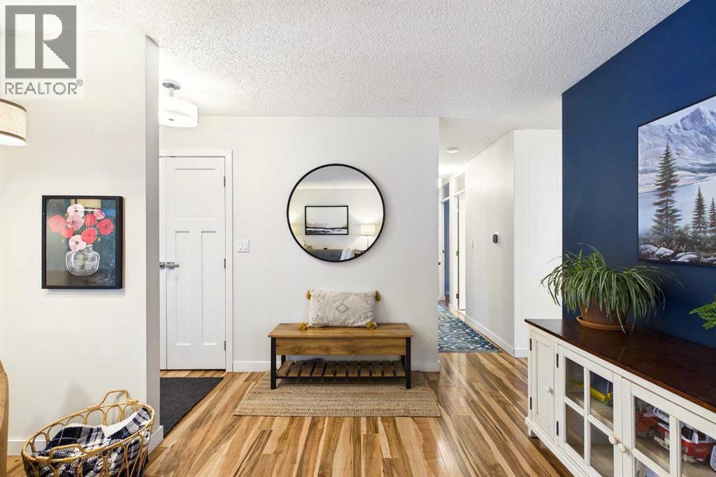 335 Huntridge Road Ne, Calgary, Alberta  T2K 4B8 - Photo 16 - A2288517