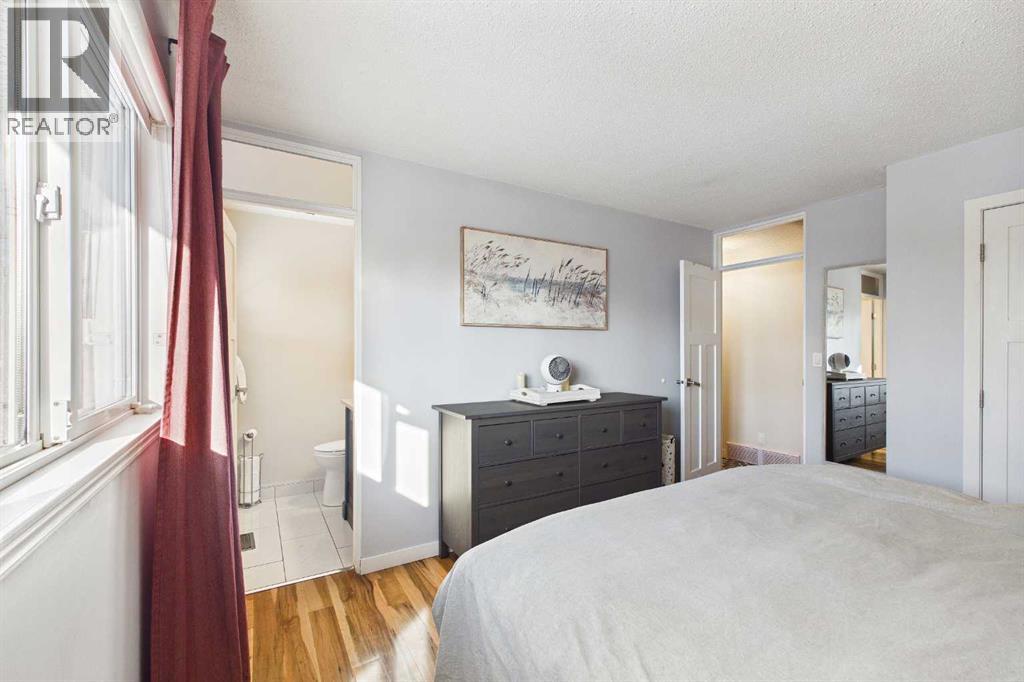 335 Huntridge Road Ne, Calgary, Alberta  T2K 4B8 - Photo 19 - A2288517