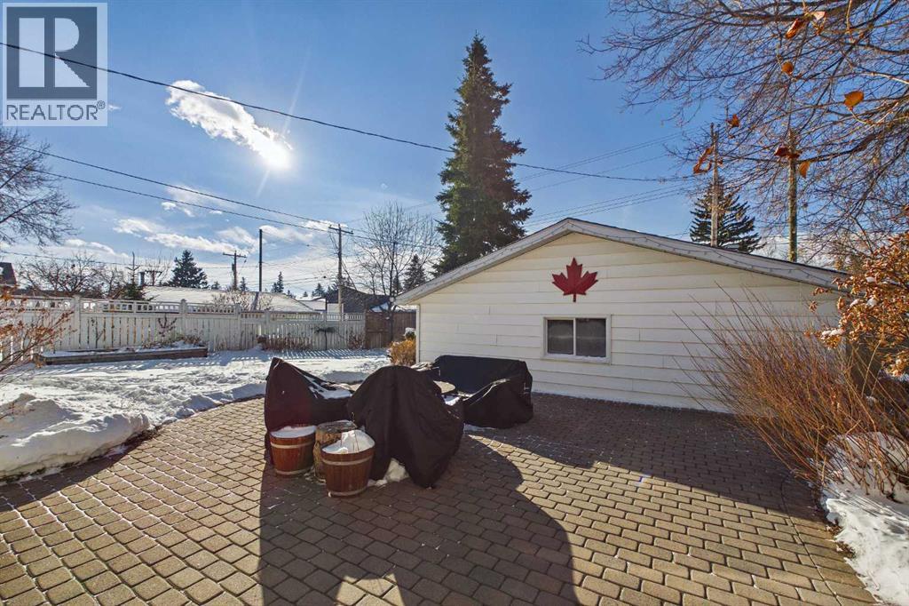 335 Huntridge Road Ne, Calgary, Alberta  T2K 4B8 - Photo 31 - A2288517