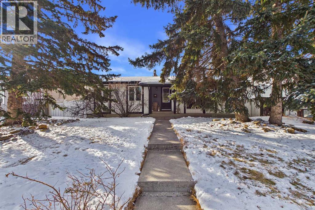 335 Huntridge Road NE, Calgary, Alberta