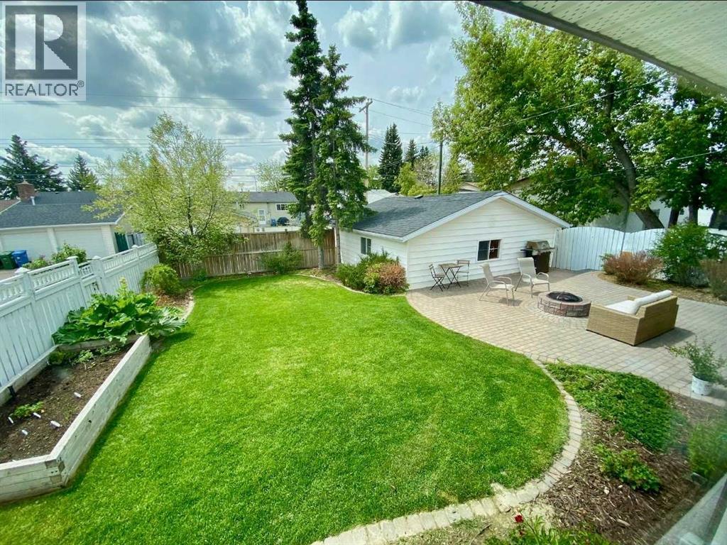 335 Huntridge Road Ne, Calgary, Alberta  T2K 4B8 - Photo 36 - A2288517