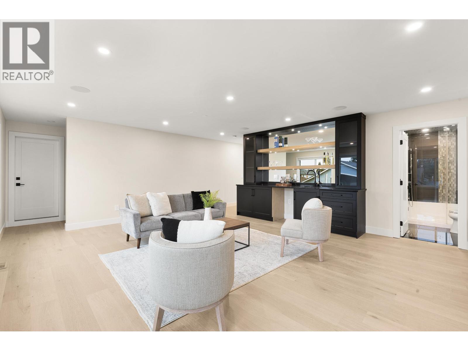 841 Rondeau Street, Coquitlam, British Columbia  V3J 5Z4 - Photo 30 - R3091784