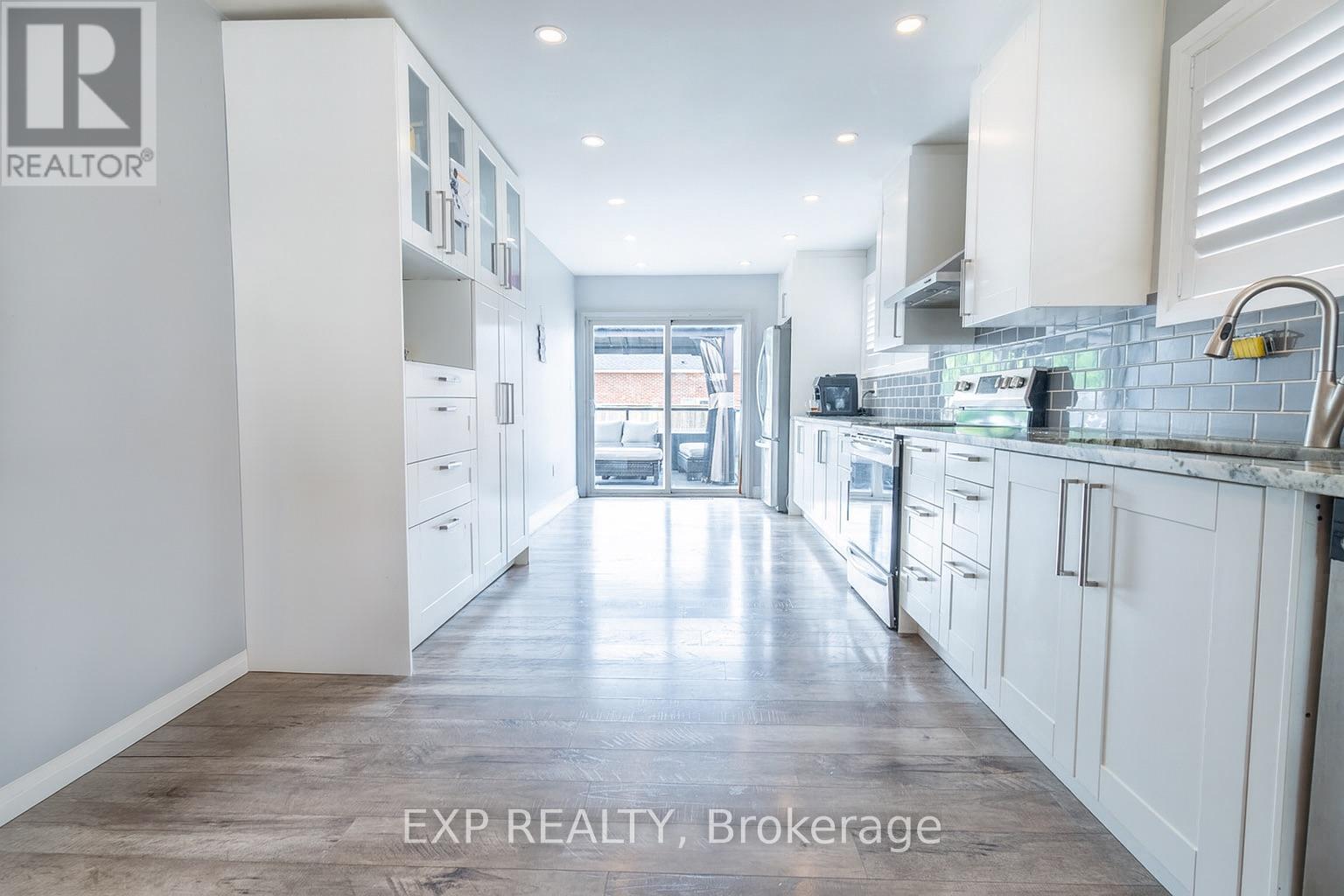 11 Garden Street, Thorold, Ontario  L2V 3H9 - Photo 6 - X12830490