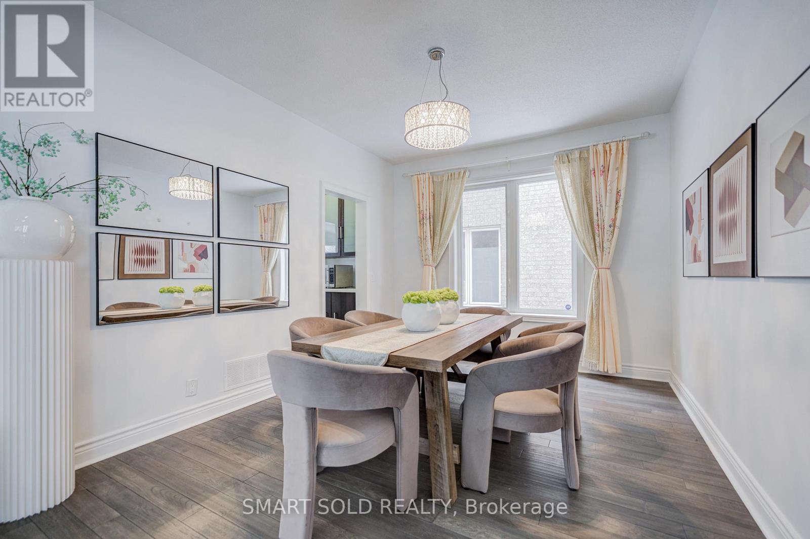 39 Bayfield Drive, Richmond Hill, Ontario  L4S 2M5 - Photo 12 - N12825724