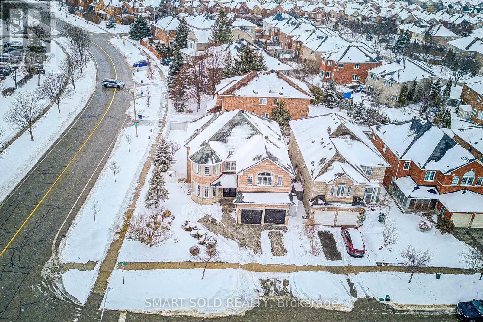 39 Bayfield Drive, Richmond Hill, Ontario  L4S 2M5 - Photo 5 - N12825724