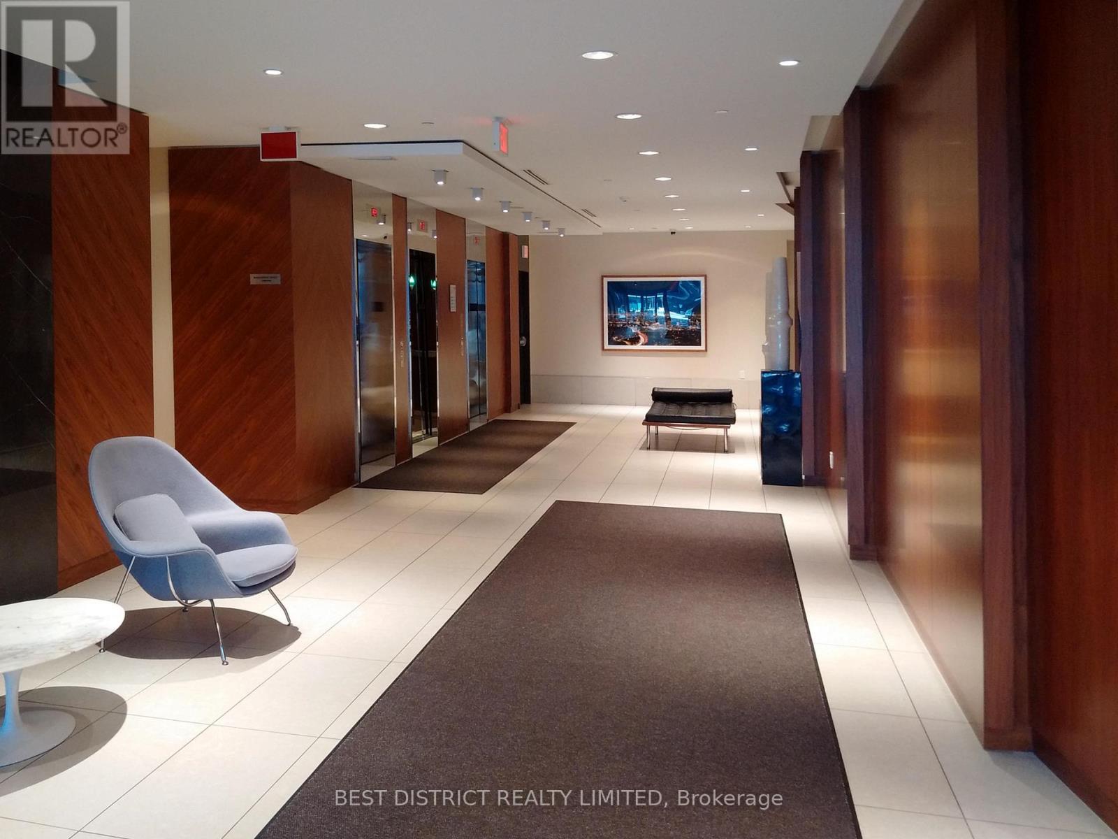 1501 - 9 Valhalla Inn Road, Toronto, Ontario  M9B 0B2 - Photo 3 - W12830498