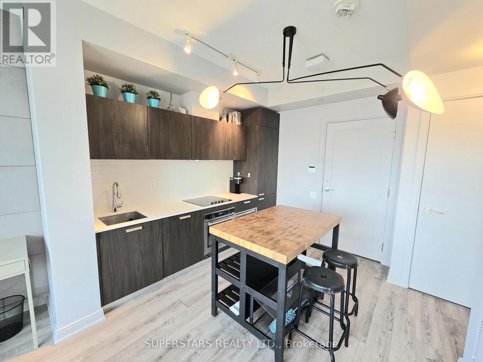 2511 - 50 Charles Street E, Toronto, Ontario M4Y 0C3 - Photo 3 - C12788482