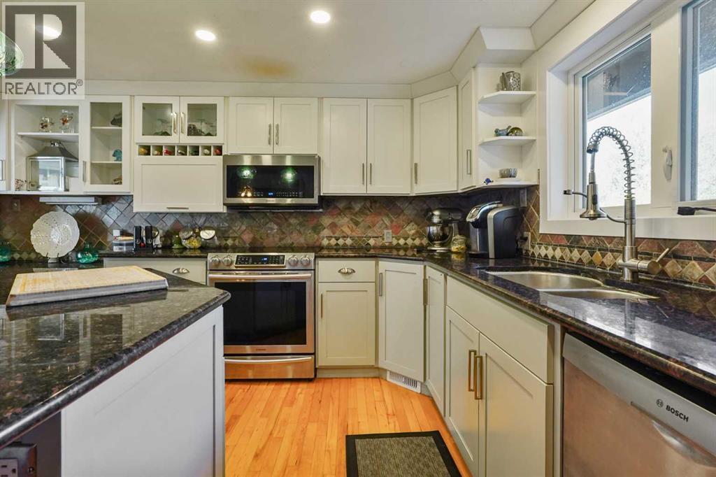 121s 100w, Raymond, Alberta  T0K 2S0 - Photo 23 - A2262466