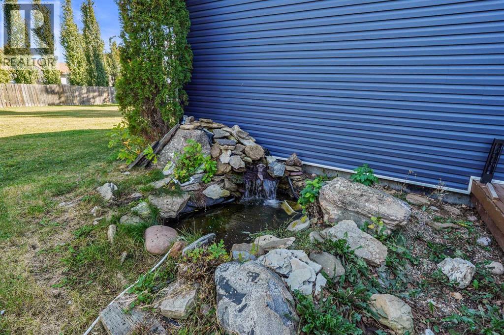 121s 100w, Raymond, Alberta  T0K 2S0 - Photo 46 - A2262466