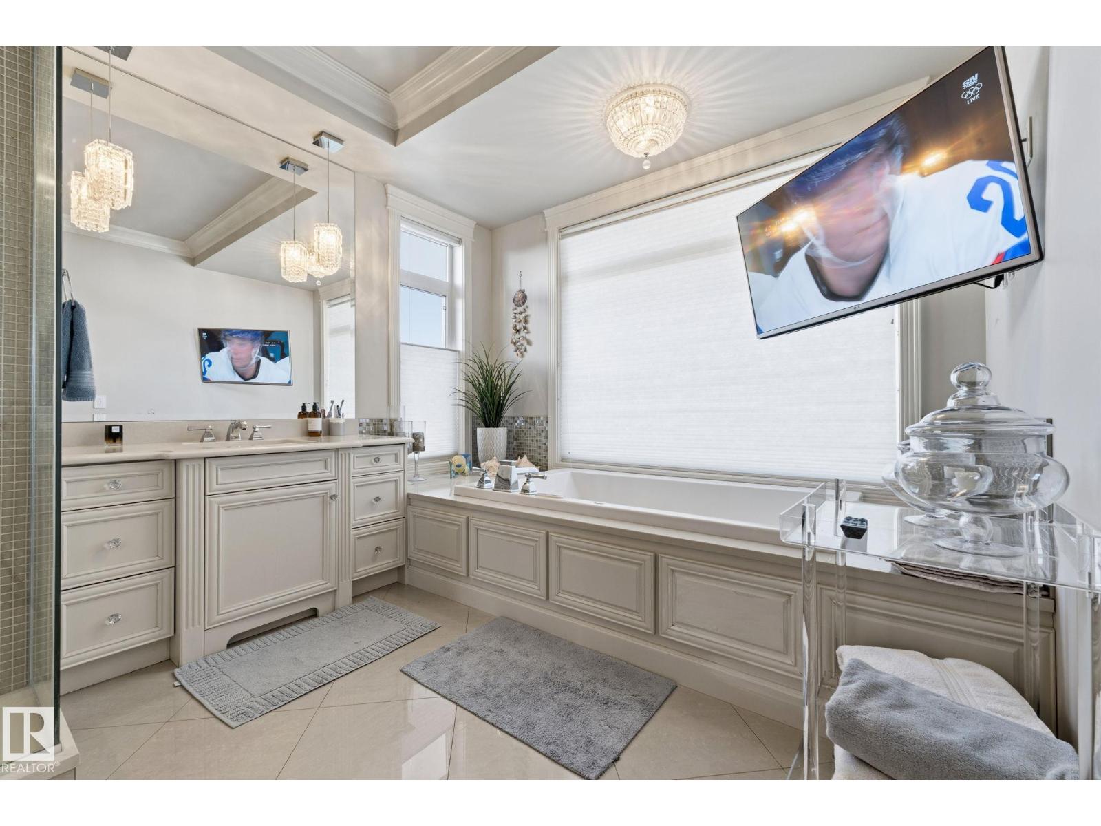 1413 Woodward Cr Nw, Edmonton, Alberta  T6M 0A3 - Photo 56 - E4467998