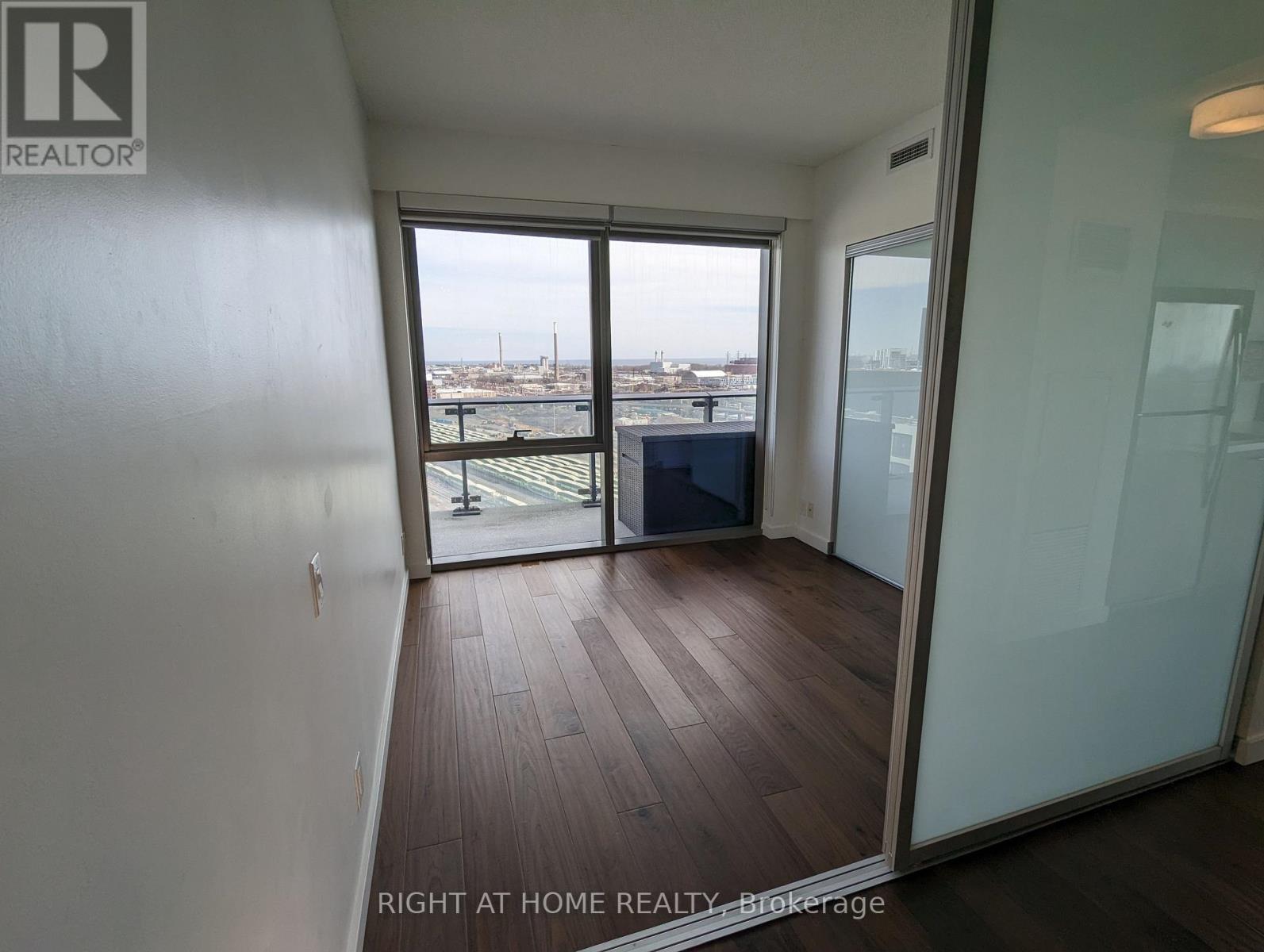 1907 - 390 Cherry Street, Toronto, Ontario  M5A 0E2 - Photo 10 - C12830516