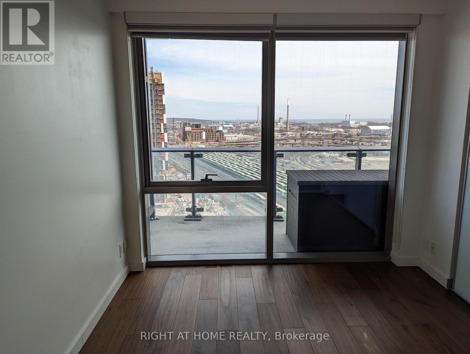 1907 - 390 Cherry Street, Toronto, Ontario  M5A 0E2 - Photo 12 - C12830516