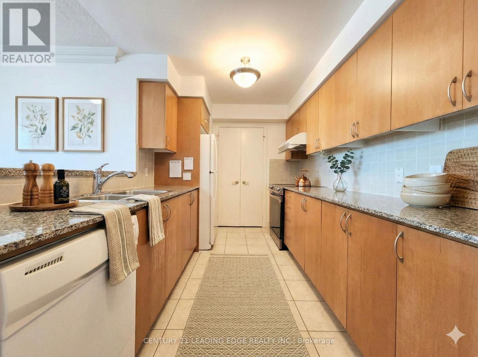 1516 - 238 Bonis Avenue, Toronto, Ontario  M1T 3W7 - Photo 11 - E12830514