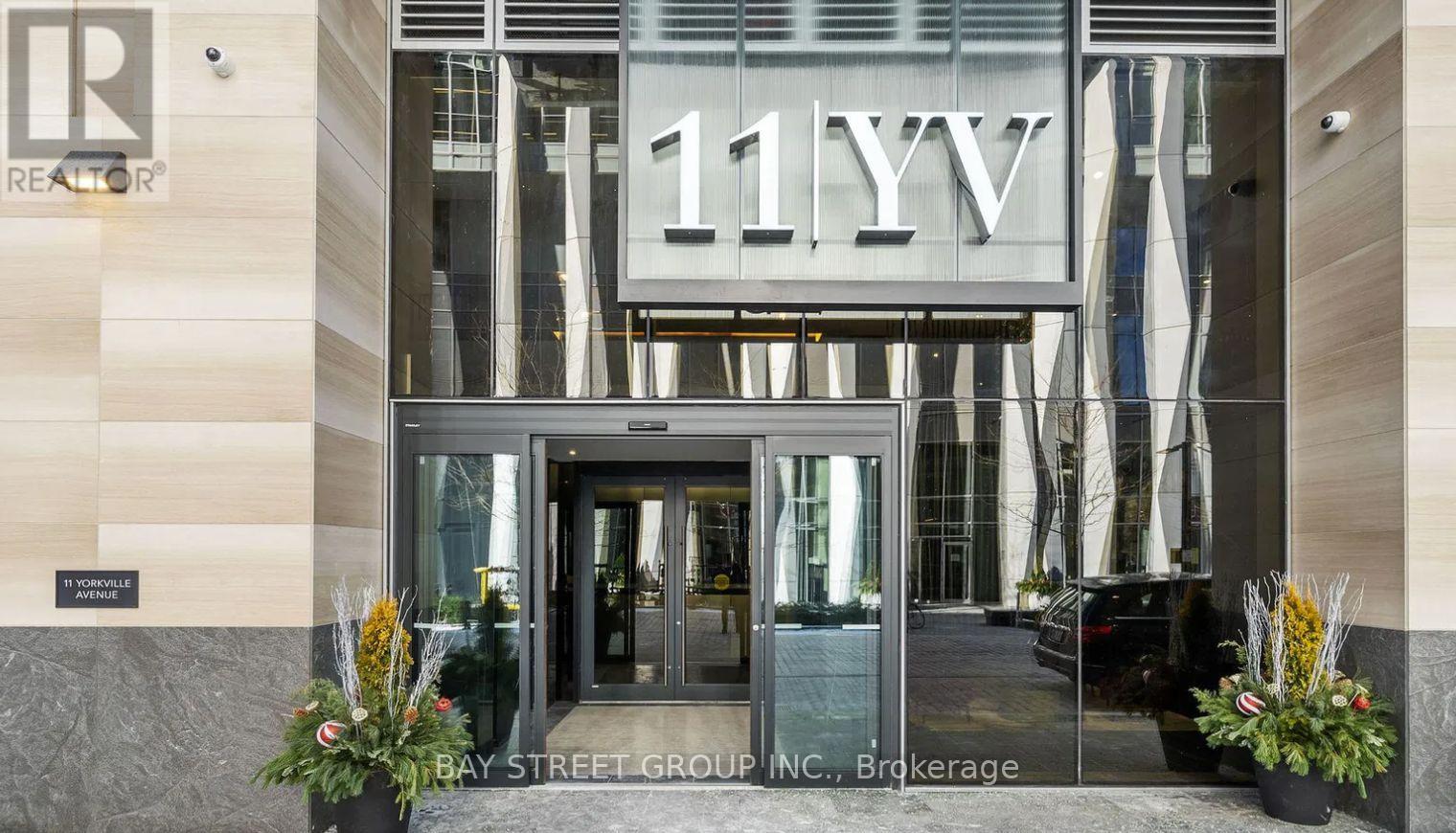 2606 - 11 Yorkville Avenue, Toronto, Ontario  M4W 0B7 - Photo 1 - C12813794