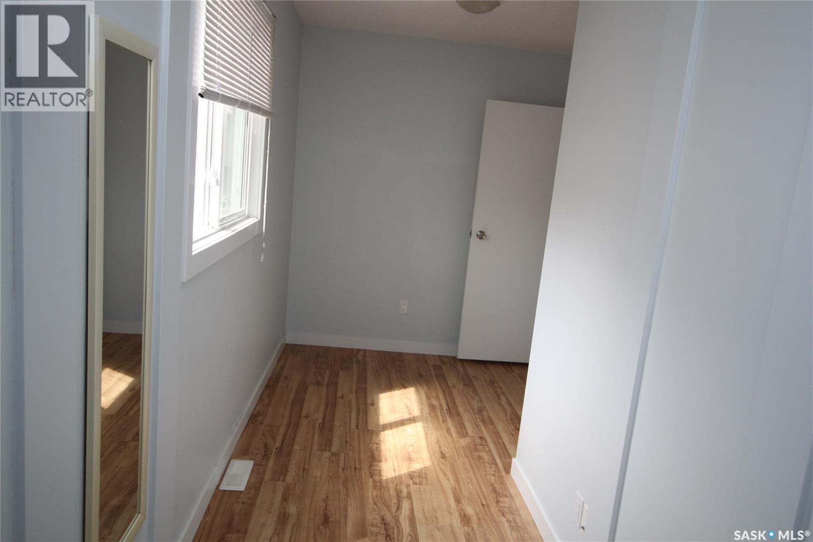 321 Bottomley Avenue N, Saskatoon, Saskatchewan  S7N 1L3 - Photo 8 - SK029238