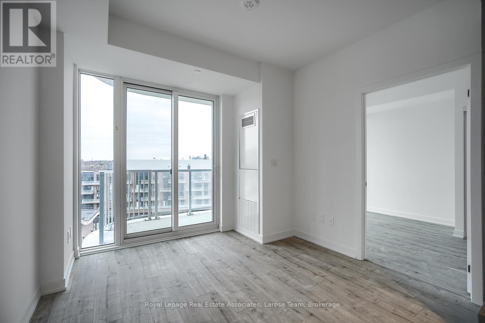 702 - 220 Missinnihe Way, Mississauga, Ontario  L5H 0A9 - Photo 11 - W12758328