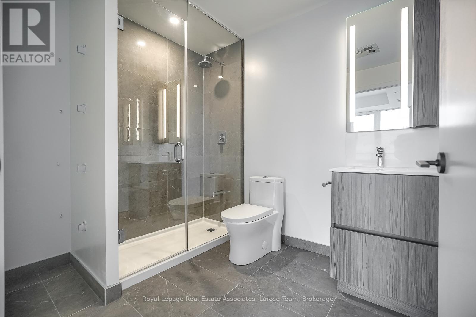 702 - 220 Missinnihe Way, Mississauga, Ontario  L5H 0A9 - Photo 26 - W12758328