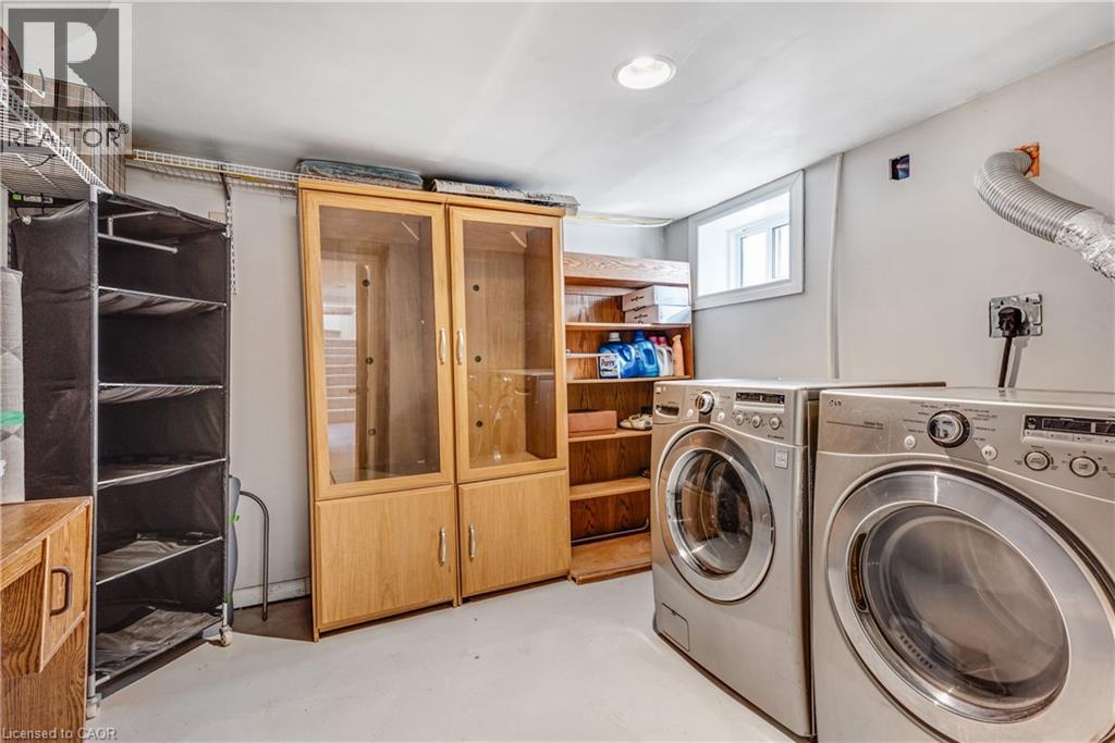 13 Devitt Avenue N, Waterloo, Ontario  N2J 3E7 - Photo 36 - 40805682