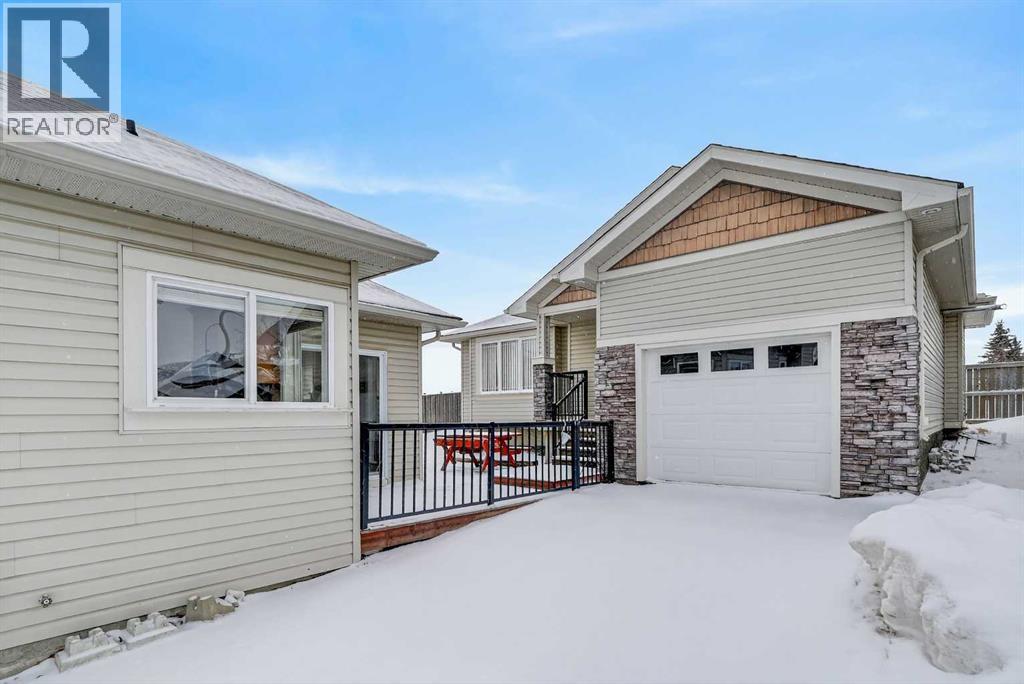 107 Strathmore Lakes Common, Strathmore, Alberta  T1P 1Y7 - Photo 4 - A2280272