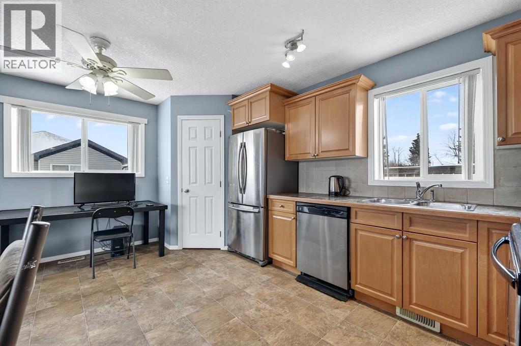 107 Strathmore Lakes Common, Strathmore, Alberta  T1P 1Y7 - Photo 40 - A2280272