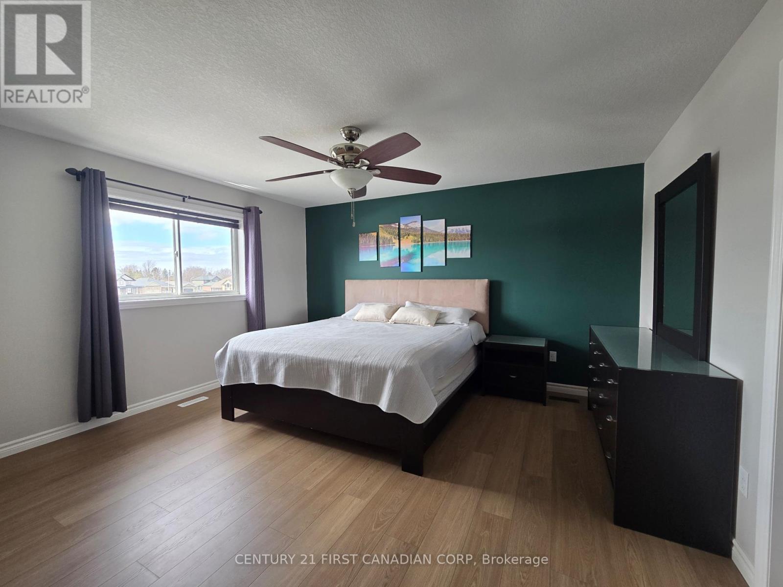 111 Coyne Lane, Lucan Biddulph, Ontario  N0M 2J0 - Photo 13 - X12821466