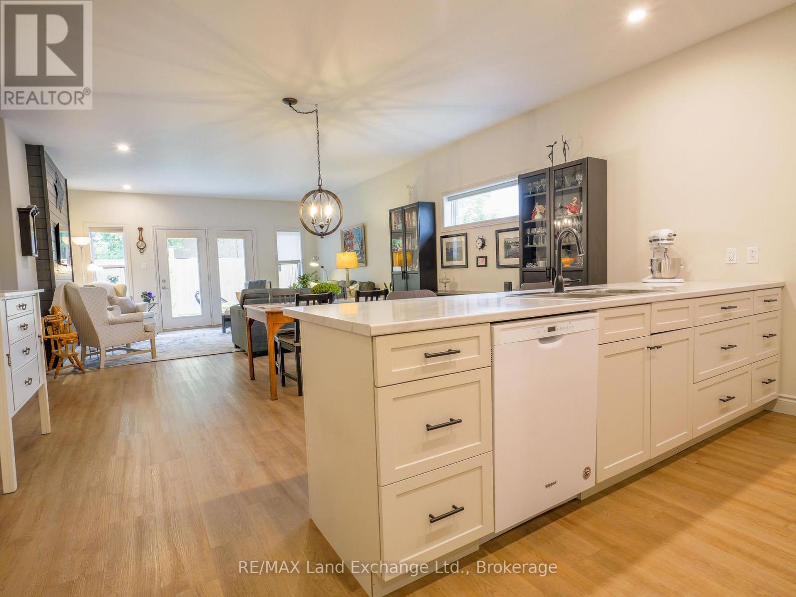 1 - 775 Campbell Avenue, Kincardine, Ontario  N2Z 0H2 - Photo 20 - X12827628