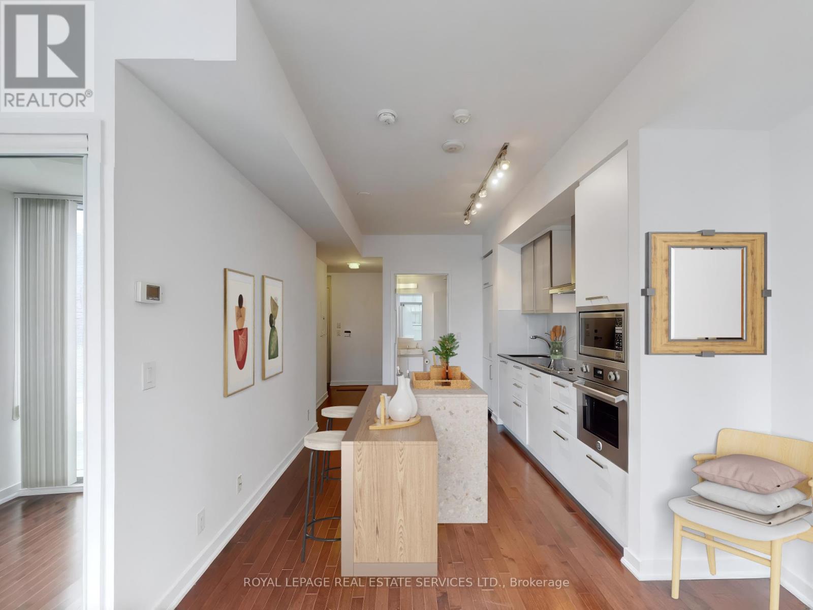 3001 - 14 York Street, Toronto, Ontario  M5J 0B1 - Photo 8 - C12827330