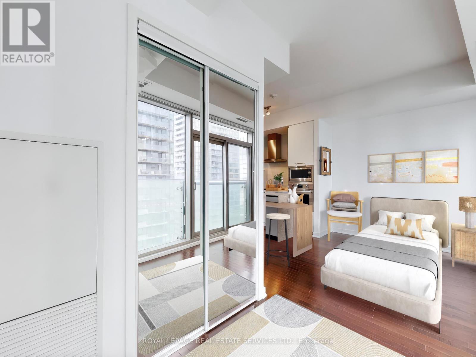 3001 - 14 York Street, Toronto, Ontario  M5J 0B1 - Photo 9 - C12827330